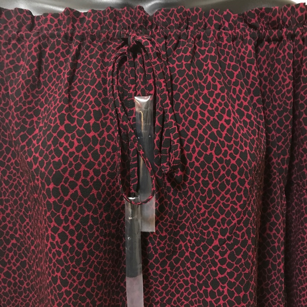 Michael Kors off the shoulder blouse S